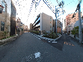 程よく人通りのある街並み