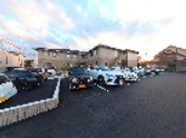 駐車場の全景