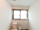 落ち着いたトイレスペース
