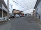 広い駐車場