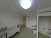 自然光が差し込む個室