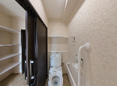 明るいトイレ設備