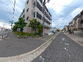 閑静な住宅街の街並み