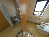 手摺付きトイレの介助環境