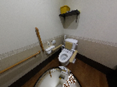 ケアのしやすいトイレ空間