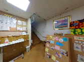ゆったりとした介護施設のホール
