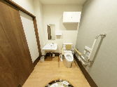 清潔な設備の介護室