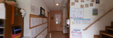 掲示板が配置されたホール