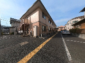 外観と周辺道路