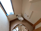 整備されたトイレ設備の居室