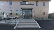 手入れされた施設外観