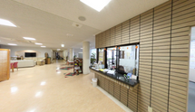 清掃が行き届いた介護施設内部