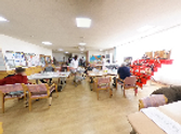 活気ある作業場面