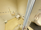 広い清潔なトイレスペース