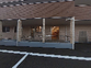 立派な建物の正面