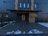 立派な建物の外観