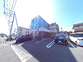 清潔で広々とした駐車場