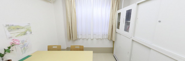 介護施設の居室の内観