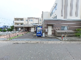清潔で安全な介護施設外観