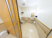配慮されたトイレの職場