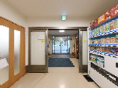 休憩コーナーの出入口