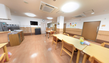 介護施設の清潔な共用スペース
