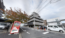 介護施設外観と周辺環境