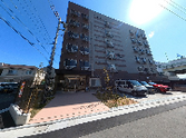 施設外観の360度ビュー