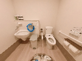 広々としたトイレ空間