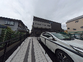 車寄せのある施設入口  