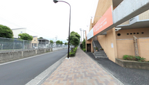 介護施設の外観と入口