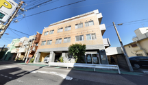 介護施設の通り沿い外観