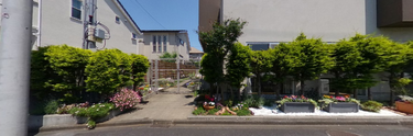施設と周辺環境の風景