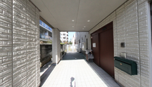 介護施設の入口付近