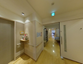 介護施設内の綺麗な廊下
