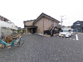 落ち着いた街並みの介護施設