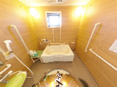 清潔な介護用浴室