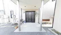 介護施設のエントランス