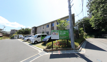 介護施設のエントランス周辺