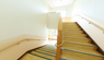 広々とした階段スペース