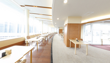 介護施設内の清潔な食堂