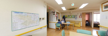 居心地の良い共用リビングスペース