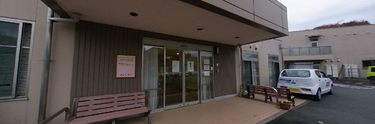 介護施設のエントランス周辺