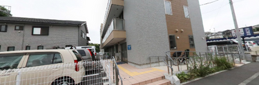 清潔感ある施設の外観