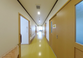清潔感ある施設廊下