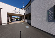 開放的な職場のエントランス