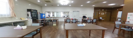介護施設の居心地の良いリビング