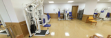 広々としたリハビリ施設の内観