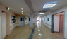 ケア施設の内部通路