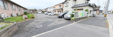 介護施設前の平穏な住宅街